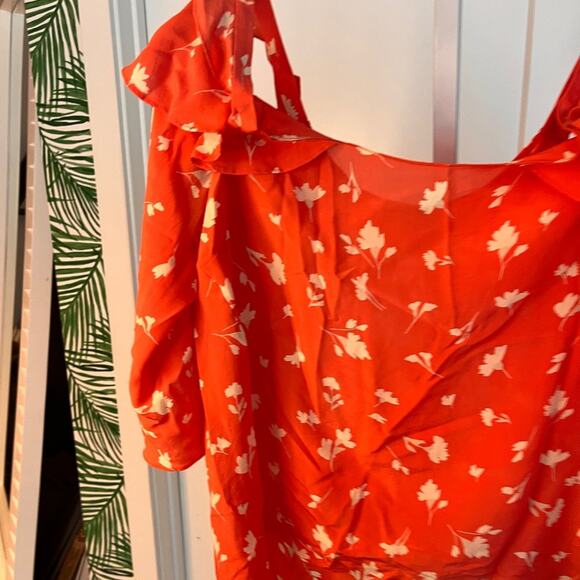 Shoshanna Red Floral Bronwen Cold Shoulder Blouse Medium - Picture 4 of 9